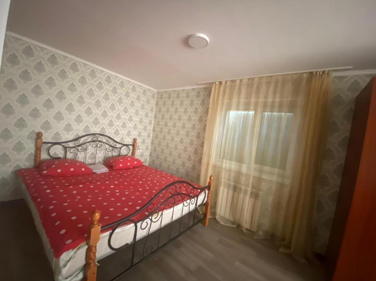 Room Hostel Dostyk 阿拉木图 外观 照片