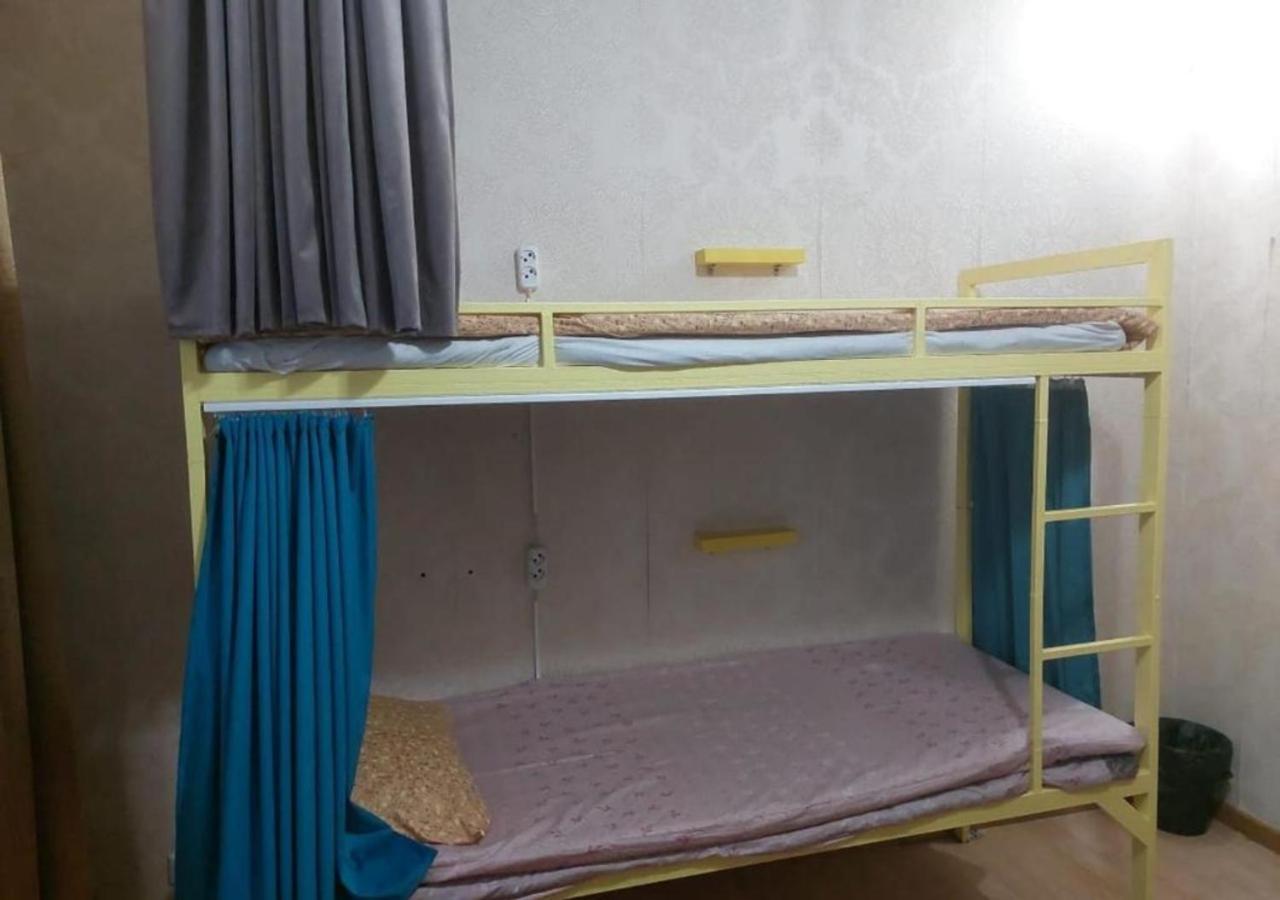 Room Hostel Dostyk 阿拉木图 外观 照片