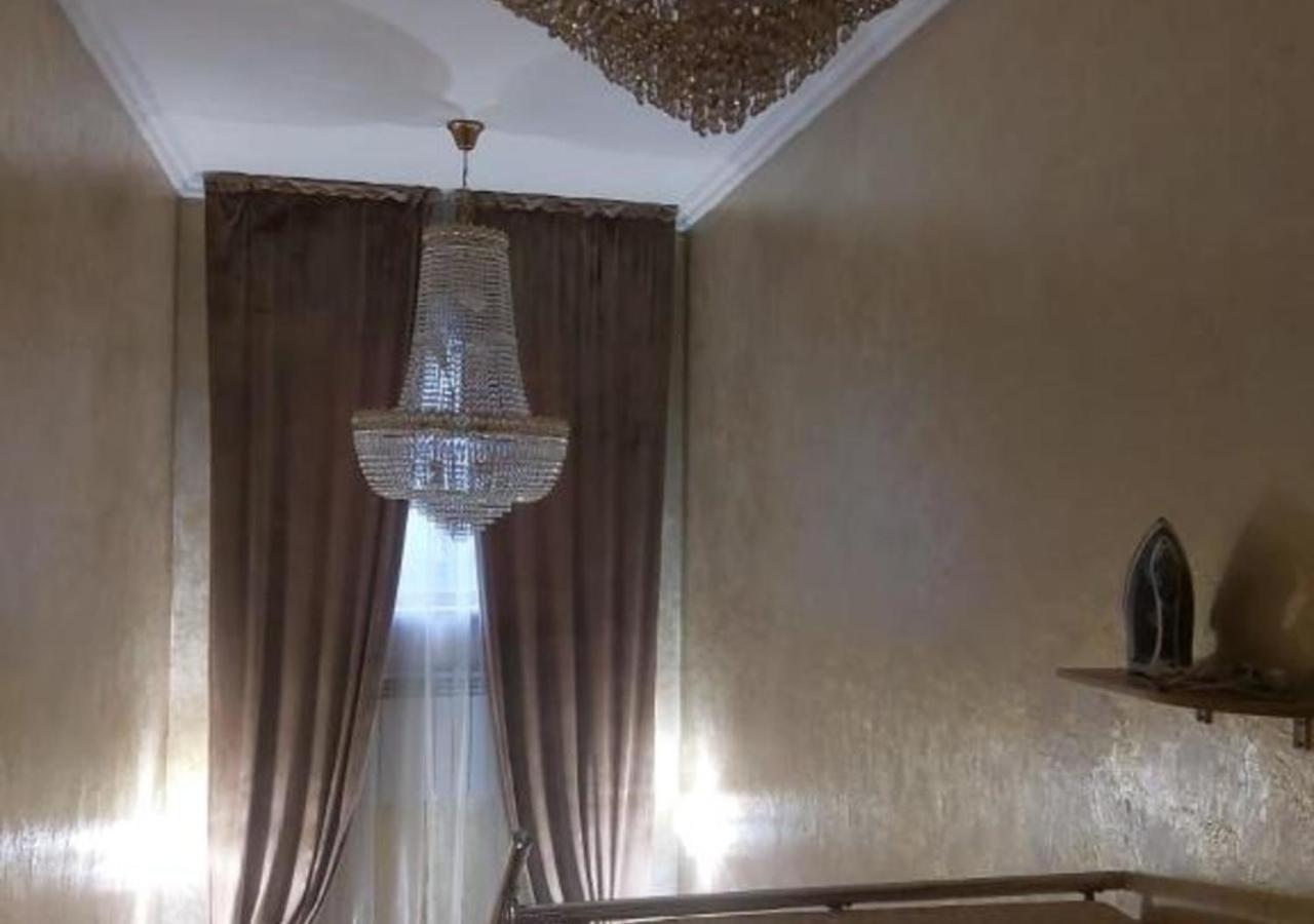Room Hostel Dostyk 阿拉木图 外观 照片